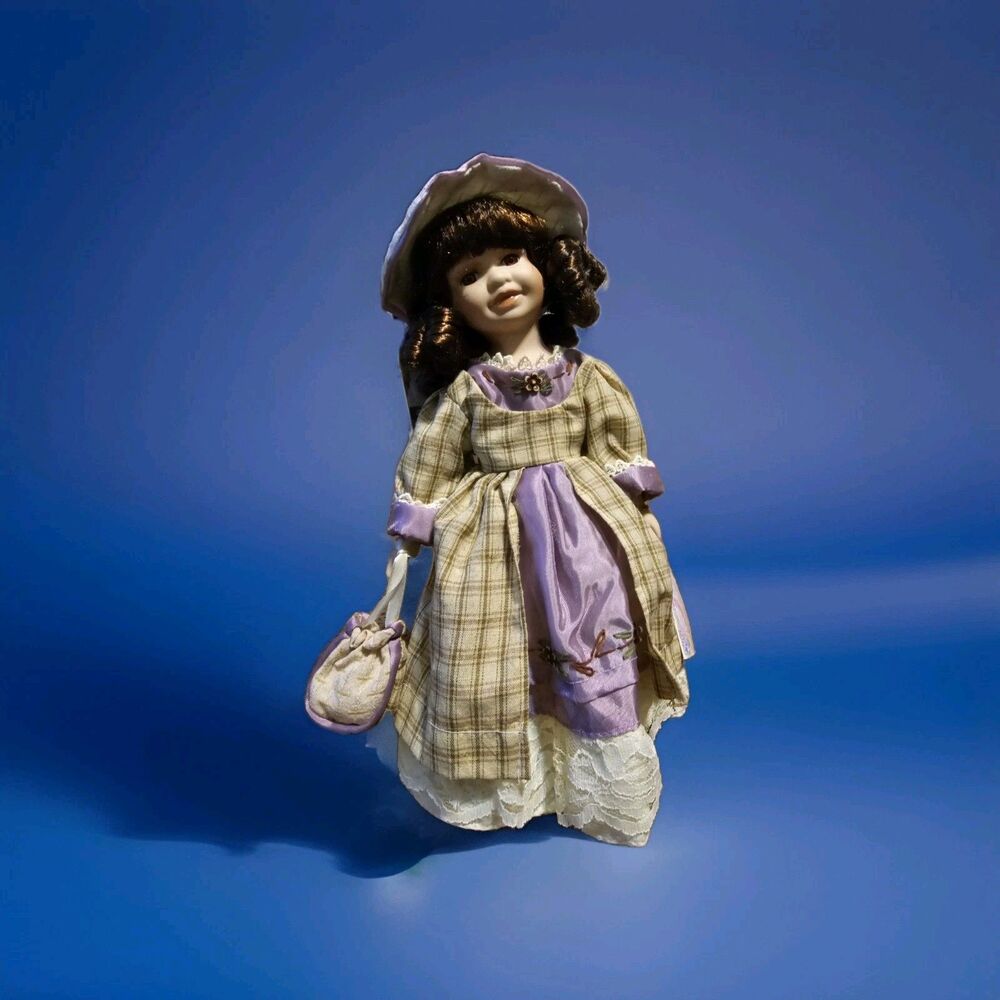 DANEA Dan & EA Collection ❤️️ DOLL Brunette Victorian Dress SARAH Porcelain 12"
